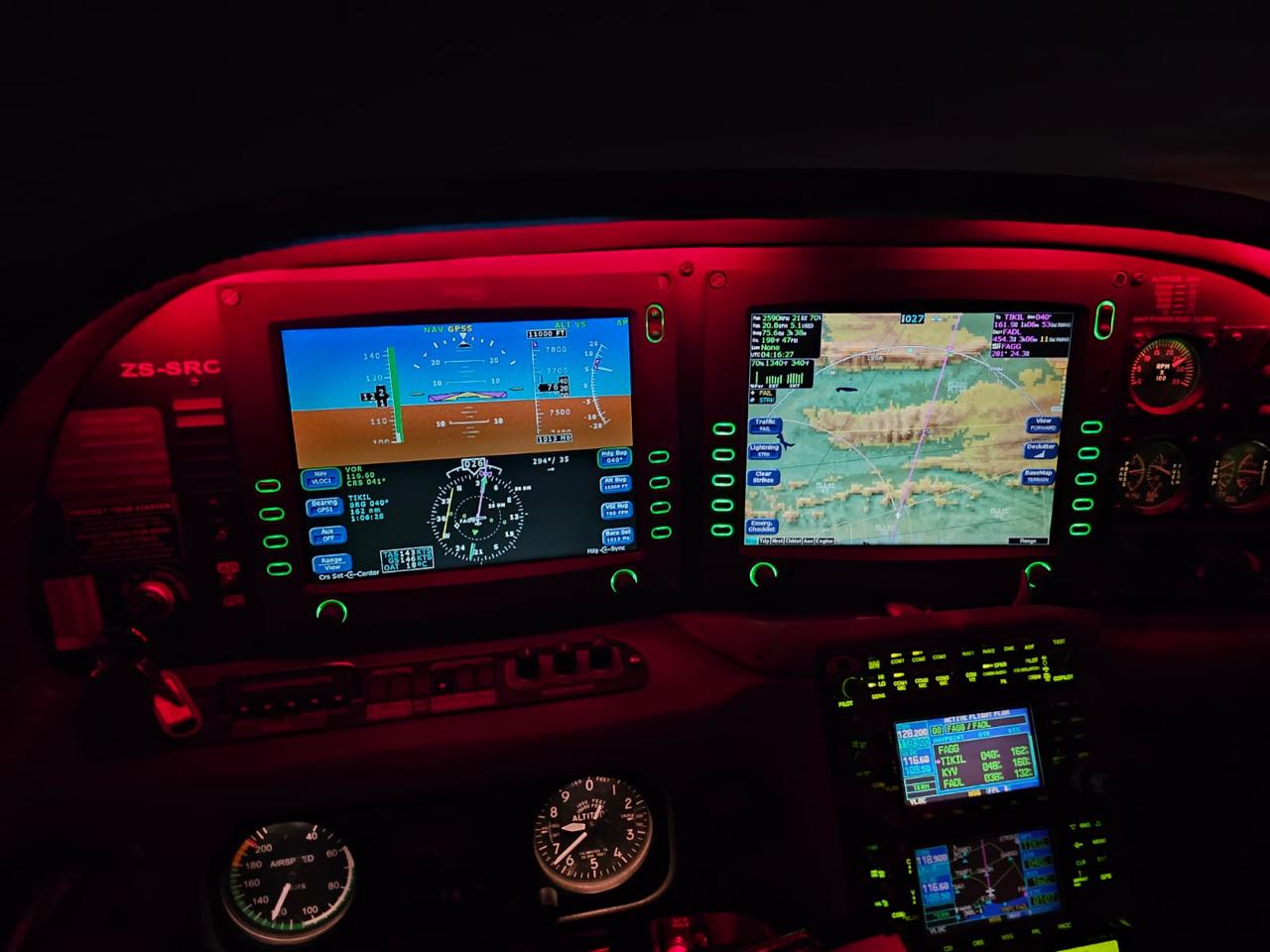 For Sale: 2003 Cirrus SR22 - Image 3